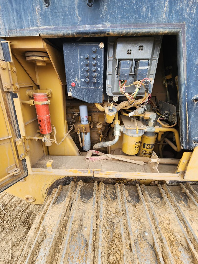 1997 CATERPILLAR 953C - Image 10